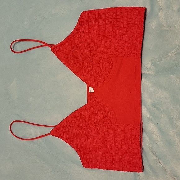 Vanilla Star camo shorts size 13 AND Zenana red halter top size 2X BUNDLE - Picture 4 of 7